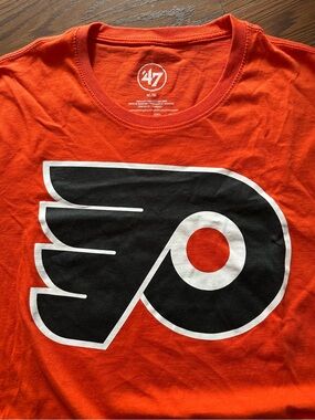 Philadelphia Flyers NHL 47 Brand Orange Tee with Black & White Logo, Size M